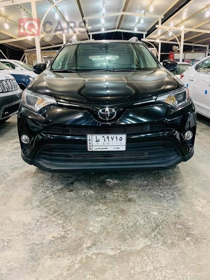 تۆیۆتا ڕاڤ 4